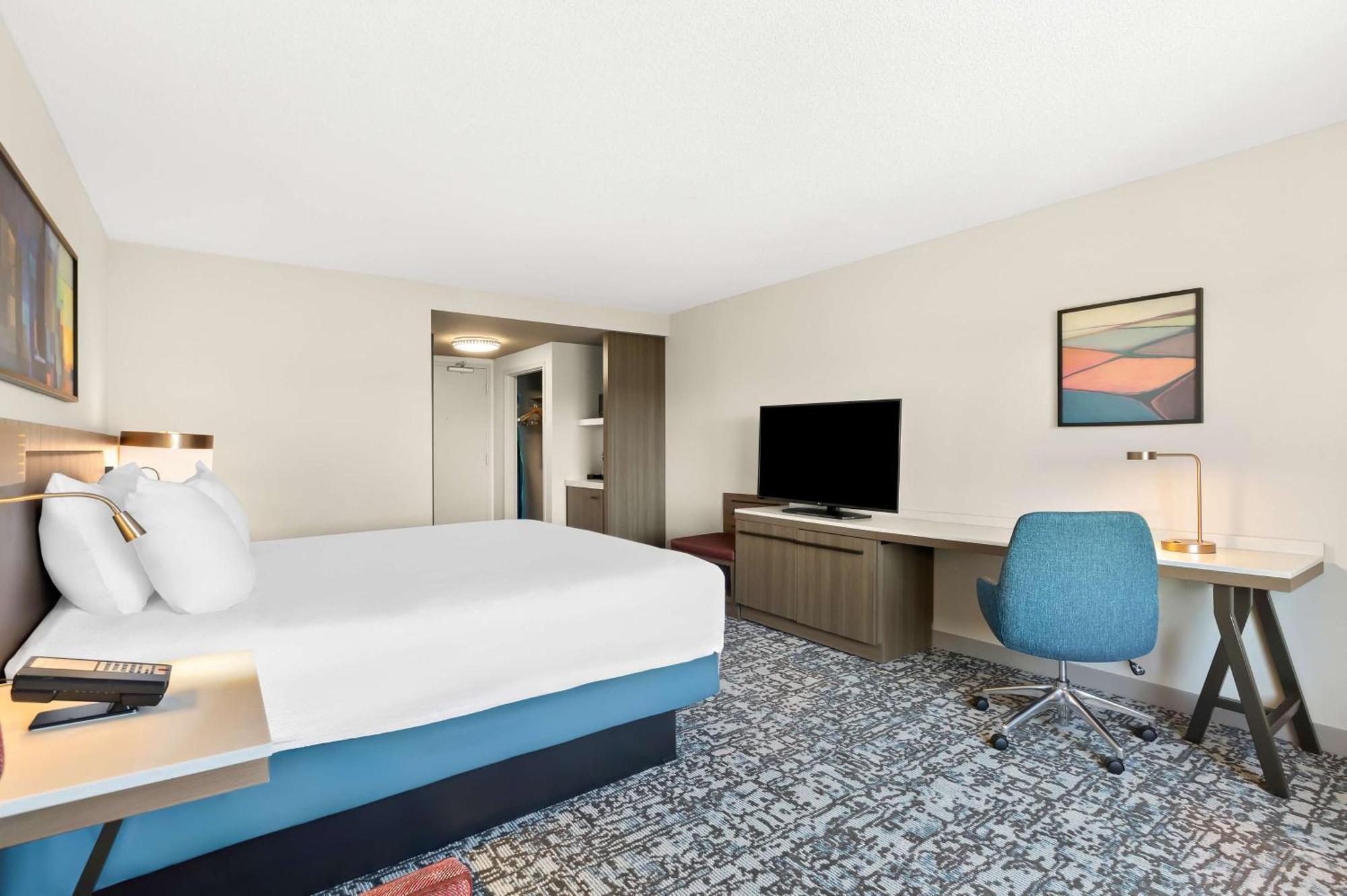 Hilton Garden Inn San Mateo Exterior photo