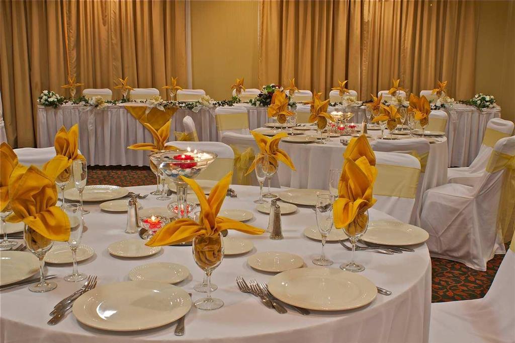 Hilton Garden Inn San Mateo Facilities photo